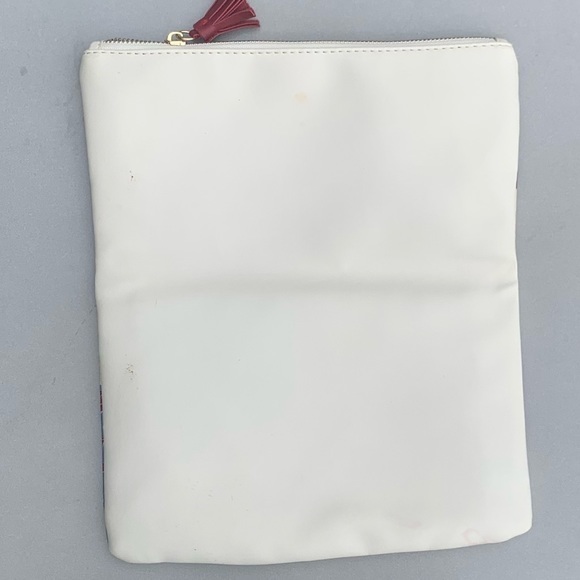 Rachel‎ Pally Clutch, flip over, reversible flip, floral design and tassel. - Picture 2 of 6